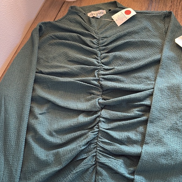 NWT Lot of 2x [Almost Famous] Green Ruched Top & Maxi Skirt, Women’s Plus 2X, 3X - Picture 5 of 11